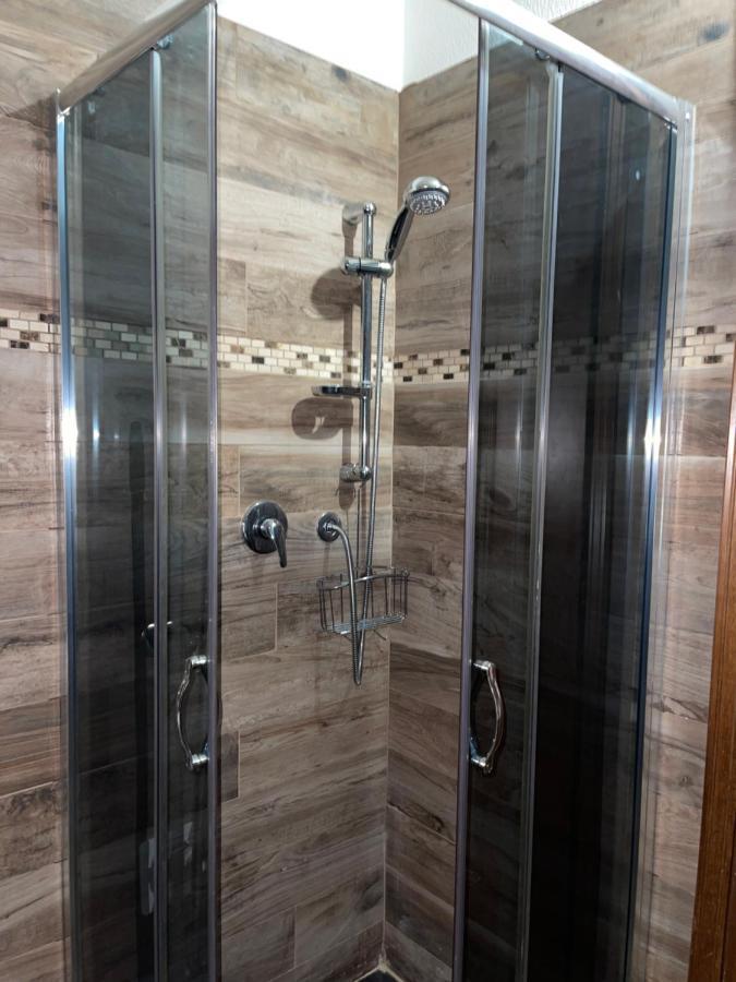 'La Buffa', Elegante Appartamento A Giaveno By Confirenthouse Eksteriør bilde